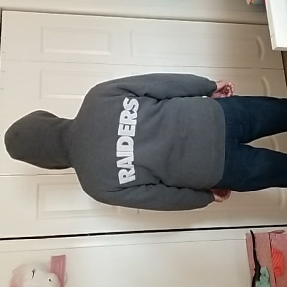 NFL Men’s Pro Line Sweatshirt - Picture 2 of 4